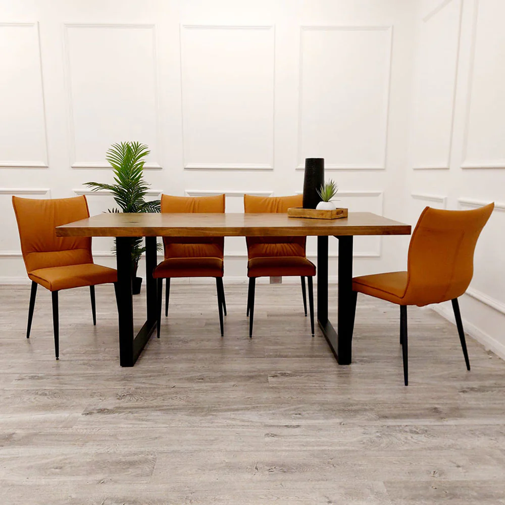 Venus Dining Table with 4 Flora Chairs