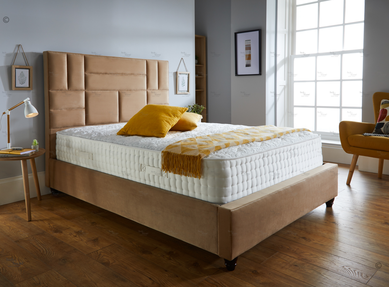 Zara (Panelled) Bed