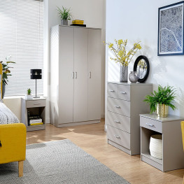 Allure Chesterfield Bed (Upholstered in Grey AC Linen)
